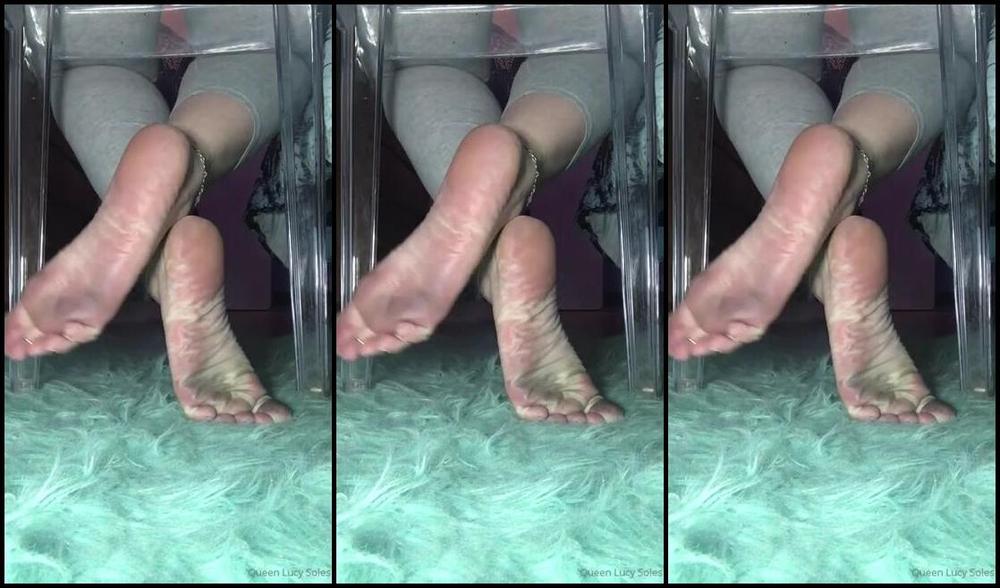 Mystikal Mami Nicknamed Mystikal Mami Onlyfans Under Chair Soles View With Dry Dirty Soles