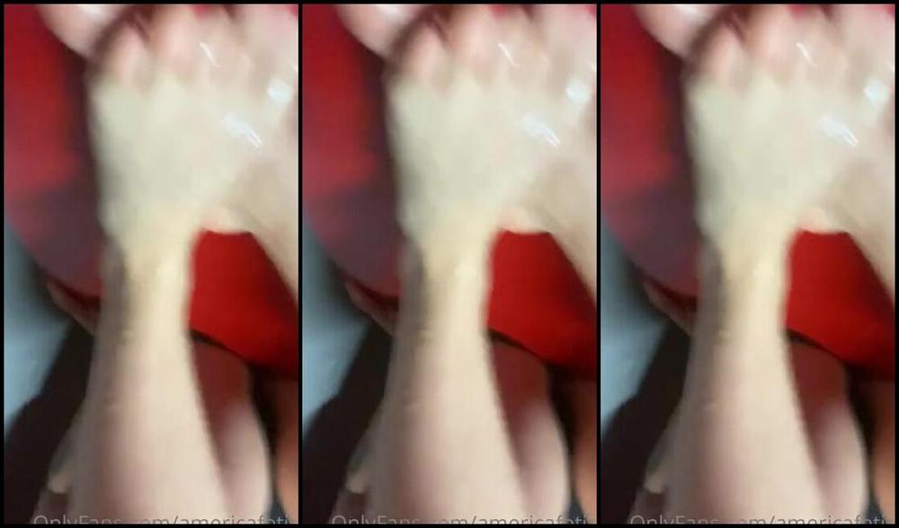 Fetish Domina Nicknamed Americafetish Onlyfans Mis Pies Han Tocado Su Polla Dura Y Ha Derramado Todo Este Semen En Mis Pies Sin Tocarse Despus