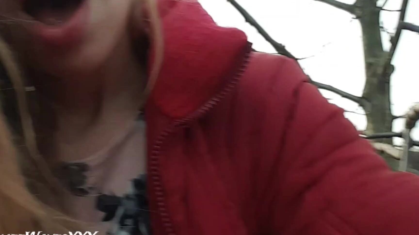 Aimeewavesxxx Upskirt Masturbating By The Train Tracks M