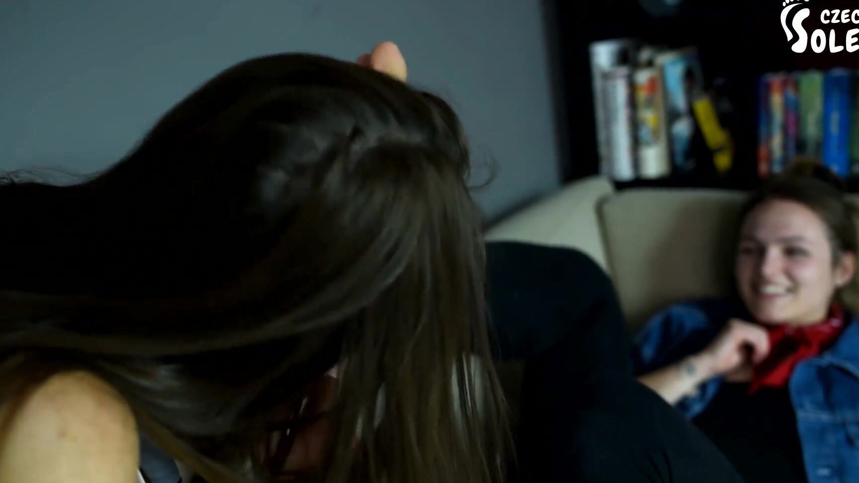 Czech Soles Students' Sexy BIG And Small Feet Compare (Foot Fetish, Foot Compare, Foot) Czech Soles