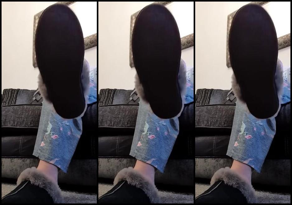 Miss B Nicknamed Missb52S Onlyfans 02 25 2021 Start Your Morning With My Beautiful Feet