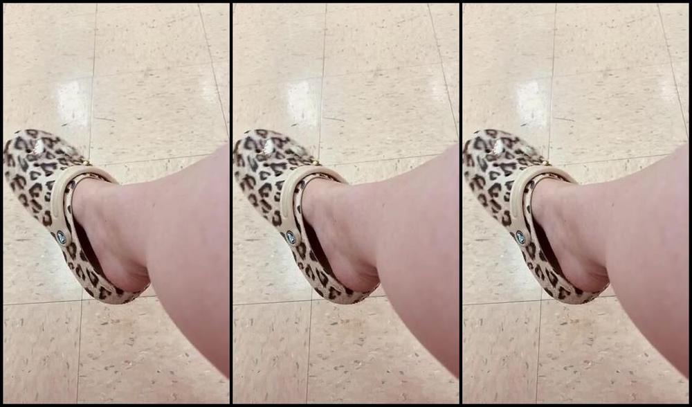 Anushkavelvet Onlyfans Waiting In The Dmv I Deeply Dislike Waiting So Here Is Some Fed Up Foot Shaking For You Boys