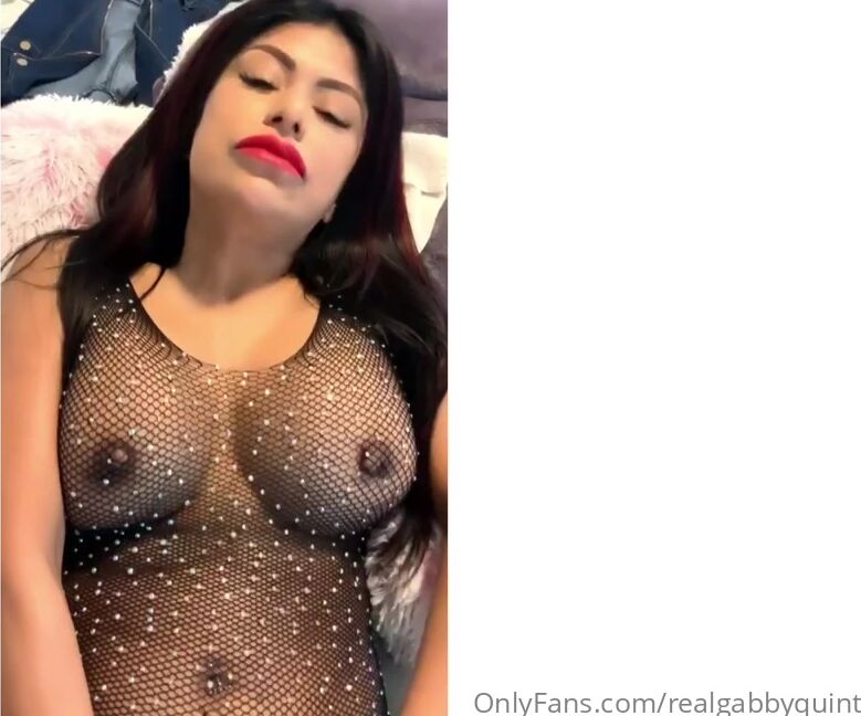 Realgabbyquinteros 1352013119 11 29 2020 Here S A Compilation Of My Personal Phone Videos Hi Thank You For Joining I Love Having