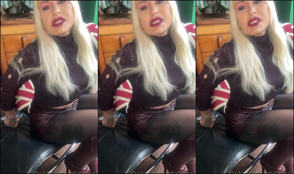 Avavonmedisin Thick Pantyhose And Over Knee Boots One Of The Perks Of The Colder Weather For You Pervert