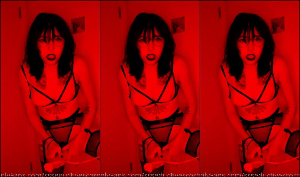 Ssseductivescorpio Today I Discovered That Edging While Standing Up Keeps Me From Cumming And Drives Me Crazy