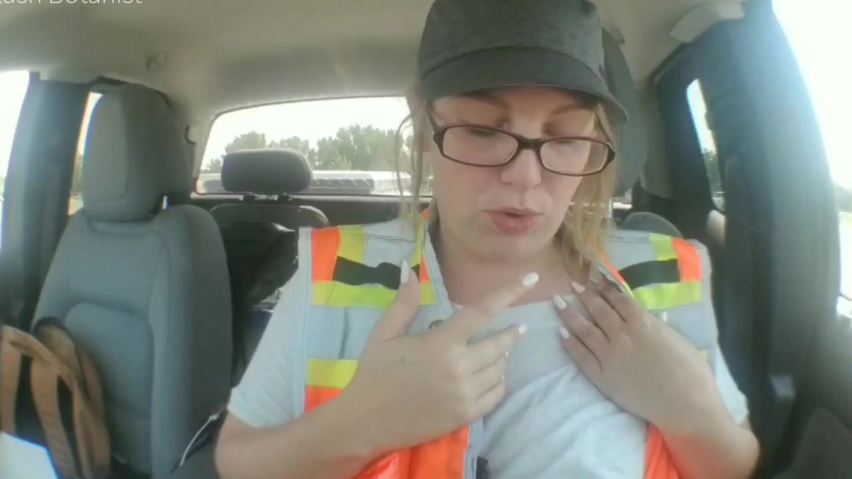 Lushbotanist Fucking My Pussy In A Public Restroom