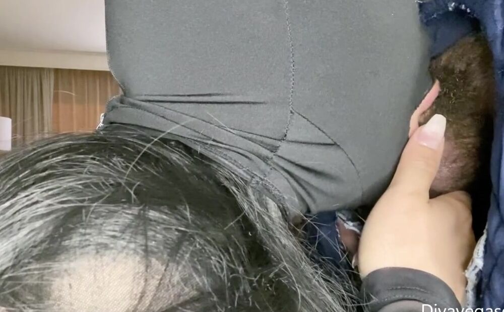 Divavegasgh Med Student Gets Sucked