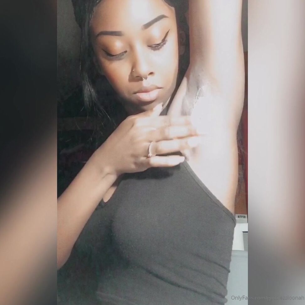 Goddessloonah Warning This Clip Involves Waxing For Armpit Lovers I Attempted To Dabble In More