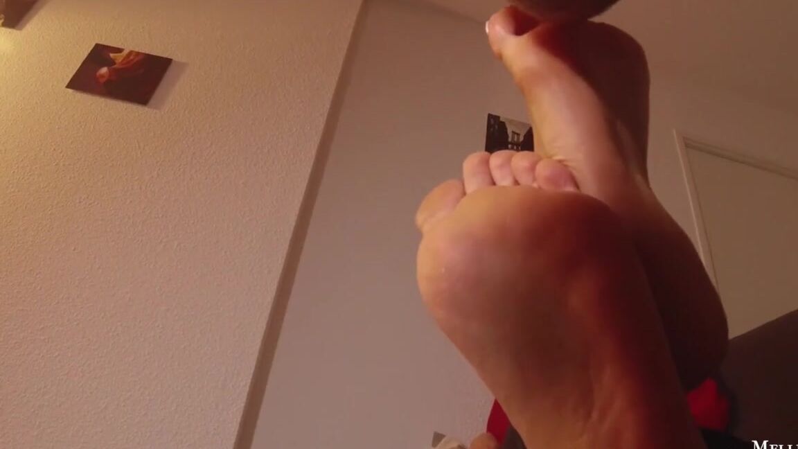 Mellemfootfetis Onlyfans Apparemment Celle Ci Navait Pas Fonctionn Dites Moi Si Cest Bon Cette Fois Ci Svp