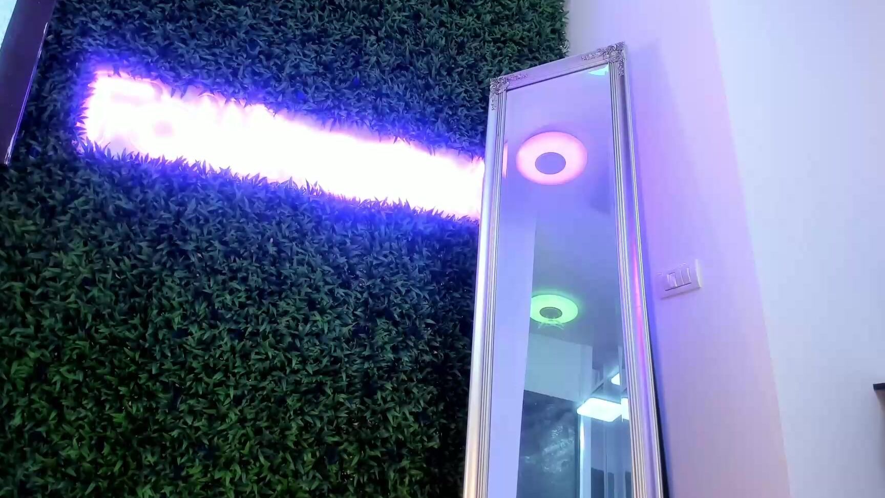 Hotfallingdevil 2025 07 08 12 29