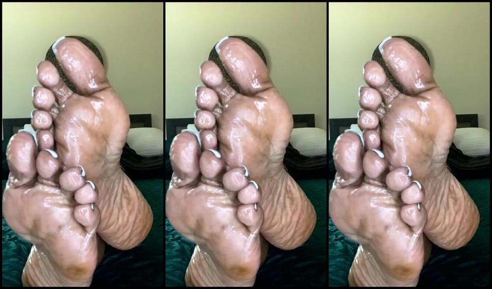 Magical Mesha Nicknamed Magicalmeesh Foot Fetish 06 07 2024 Onlyfans Video Stream Started At 06072024 0422 Pm Happy Feetday