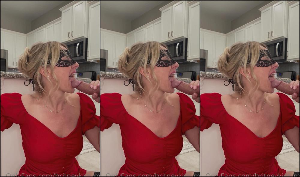 Britneykiss Me Happy Late Night Here S The Final Vid From The Red Dress Session Finally It S Been