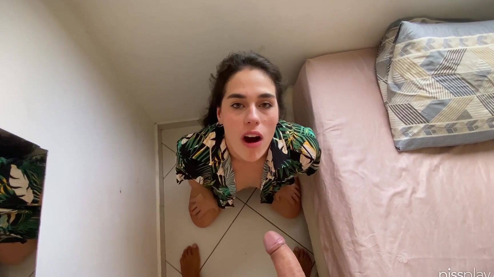 Pissplay Toilet For A Day With April Bigass