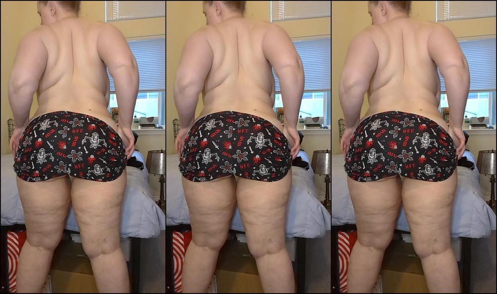 Bibliophile120 3333467204 05 25 2024 Still In My Pajamas Because I Don T Want To Go To Work Would Rather Have