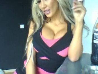 Aileen Taylor - Smoking MyDirtyHobby