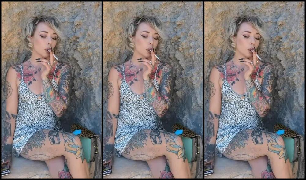 Queen Kinkerbell Nicknamed Kinkerbell23 Onlyfans Isnt This The Cutest Spot A Perfect Hidden Gem Just Around The Corner From My House