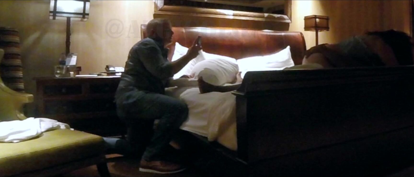 Azgigolo Hidden Cam Cpl Hubby Takes Pics