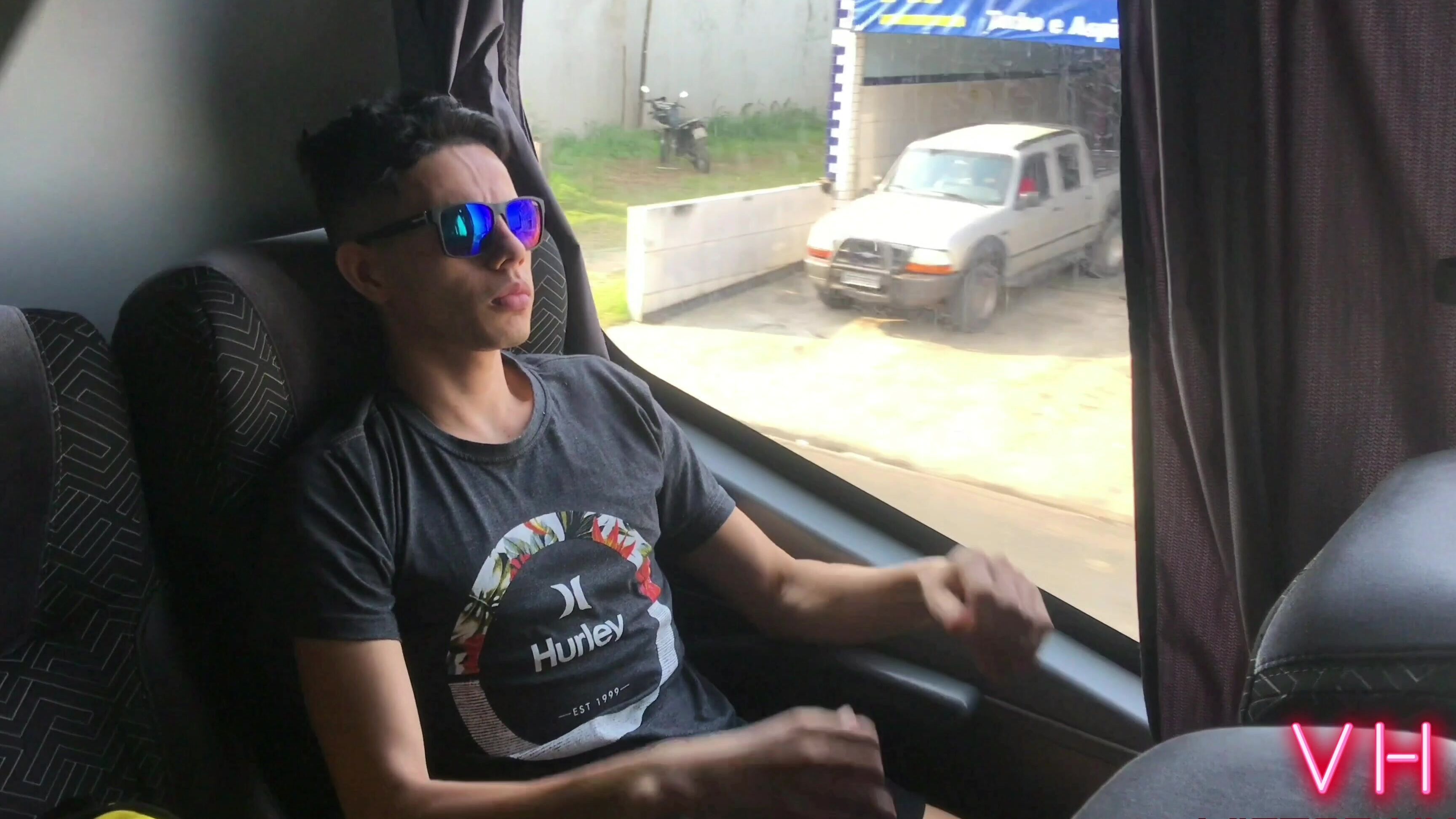 18 & 19 Yrs Old,Bisexual,Gay,Gay Humiliation,POV victorhugo academy owner feel the big and thick fri ManyVids