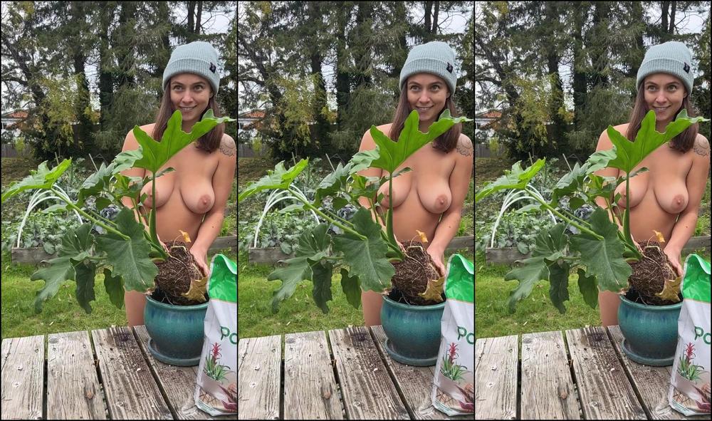 Piper Quinn It Felt So Good To Be Outside Naked Again Even Though It Was Very Cold And Get My Hands