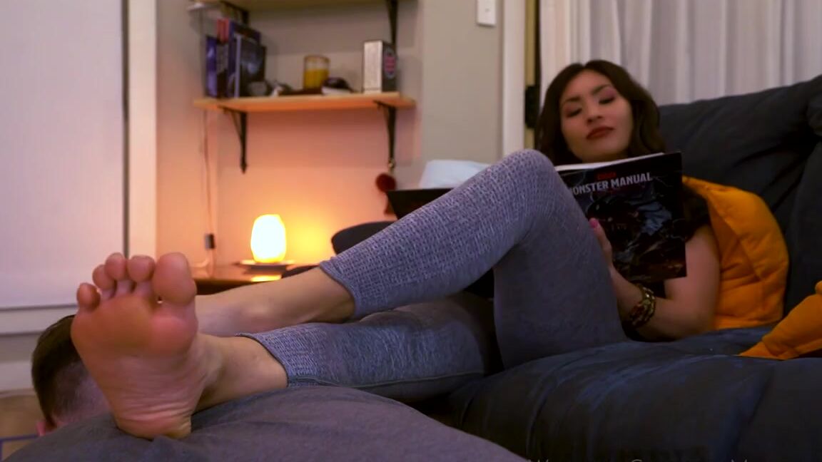 Goddess Mercy Aka Funaussiefilms Onlyfans You Know Youre In Love With My Perfect Feet Its Why Youd Do Anything To Servep