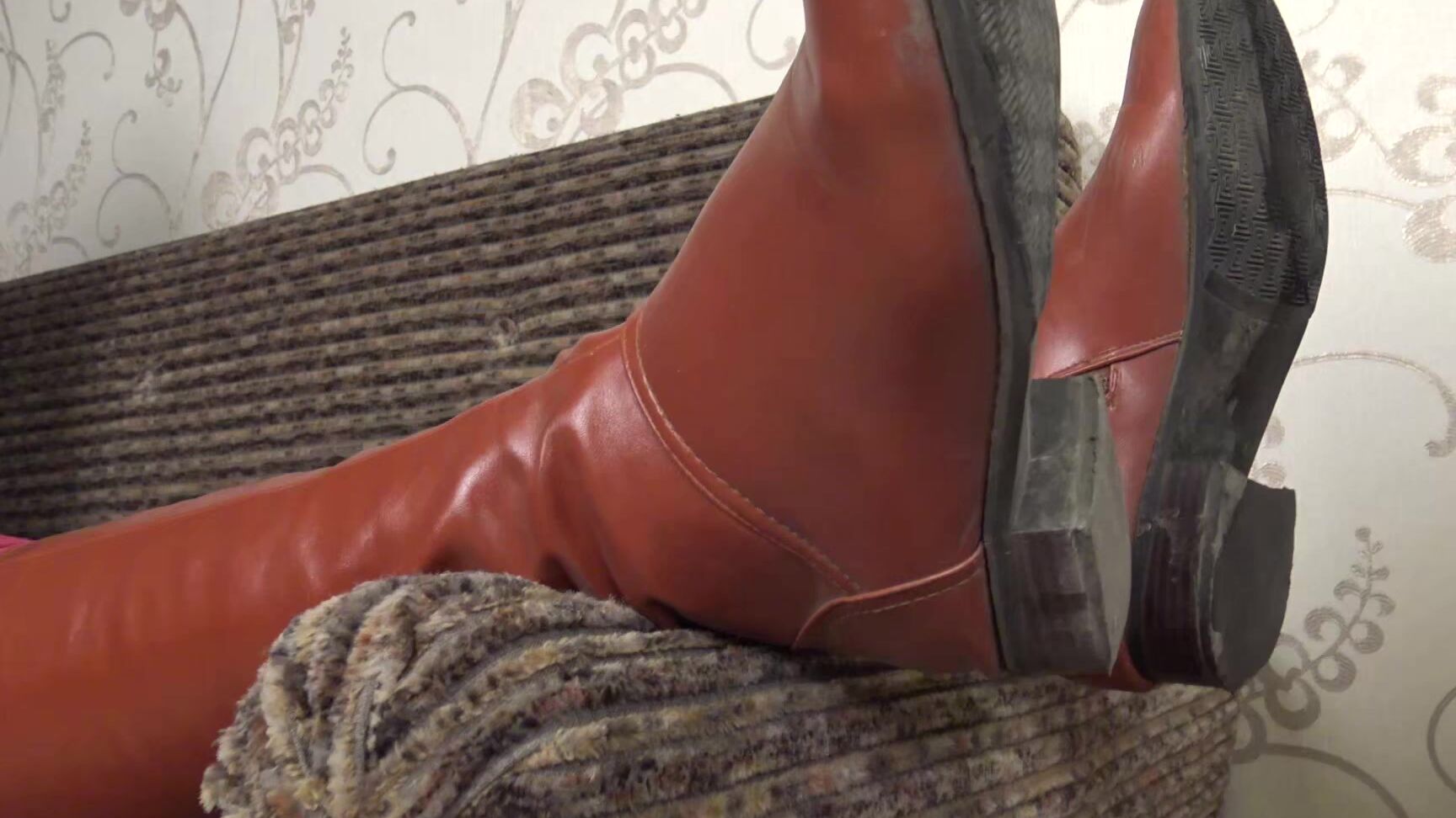 Theodora Clean My Dirty Boots