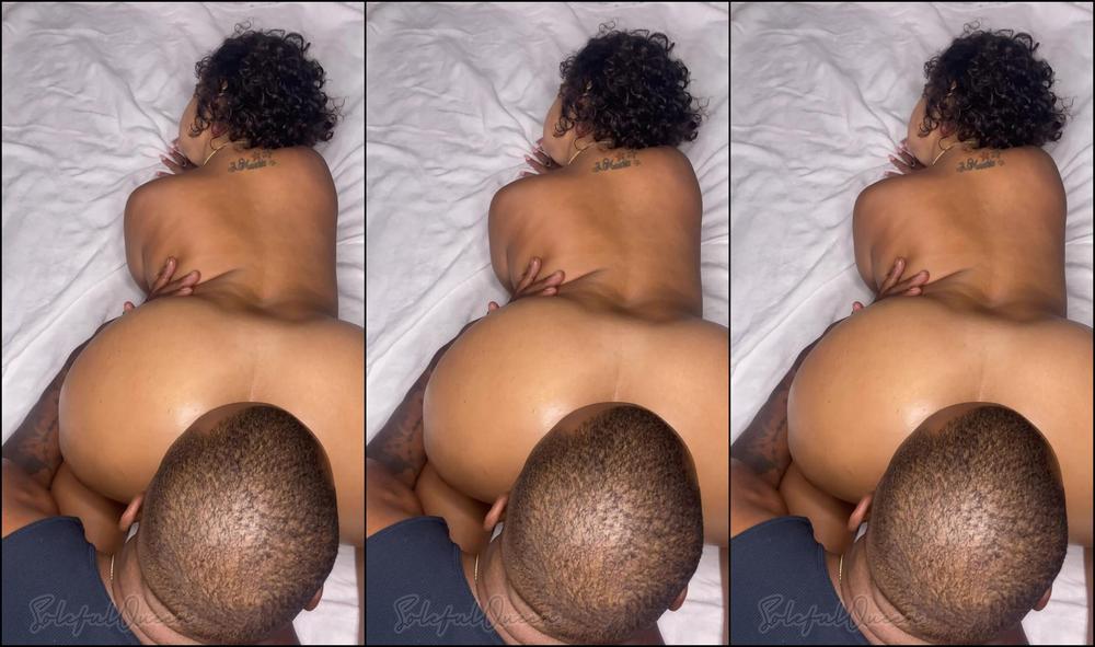 soleful-queen-11-06-2022-2485257653-not-only-does-he-worship-my-feet-but-he-worships-this-perfect-ass-too-