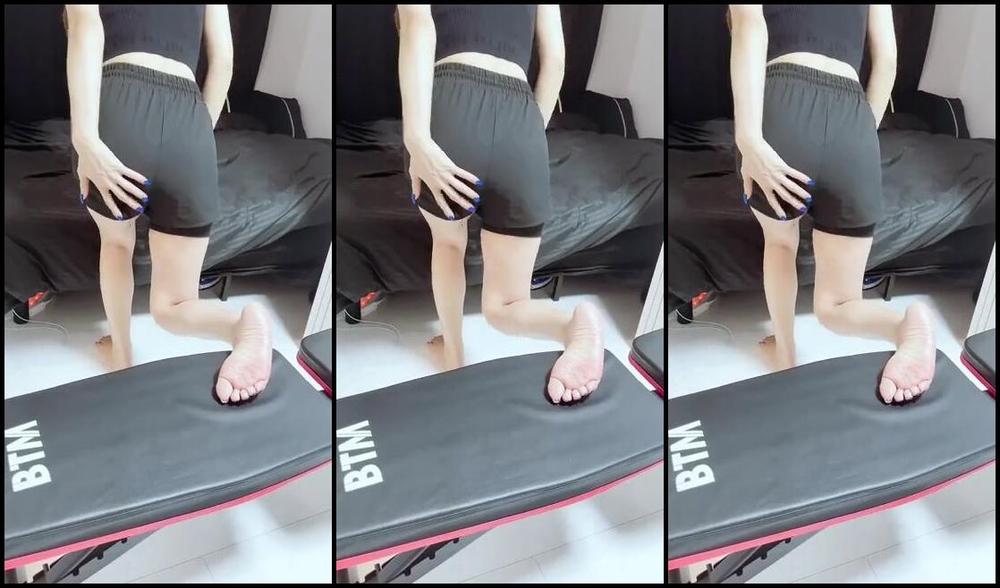 Miichannel R Nicknamed Miichannel R 07 29 2024 Onlyfans Video Soles Of Feet During Muscle Training