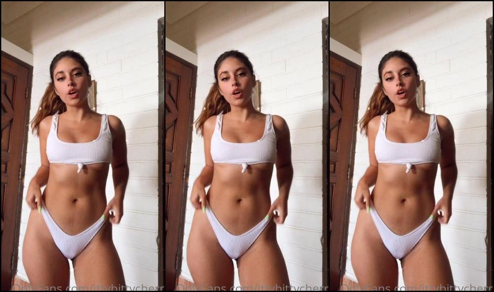 Ittybittycherry 50Faa0E7 C7C0 47Bb 98F6 938Bebf17B50