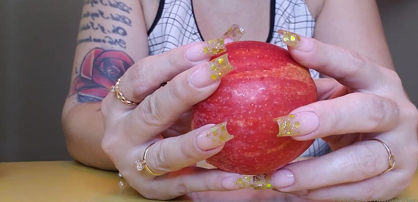 Goddess Tricia Nicknamed Goddesstricia 12 14 2023 Onlyfans Video Garras Afiadas