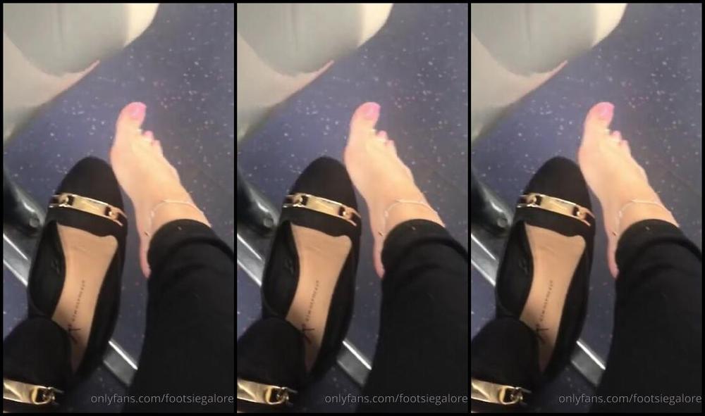 Footsiegalore Onlyfans Only Fans Exclusive 5 Min Bus Dangle Tease In My Flats Who Would Be Sneakily Peeking