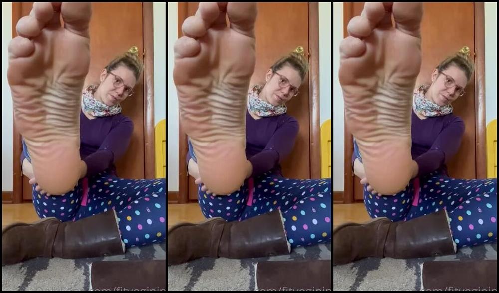 Nina Aka Fityoginina Onlyfans As You Can Hear In The Background I Have A Contractor And His Crew Here To Raise The Kitchen Ceilin