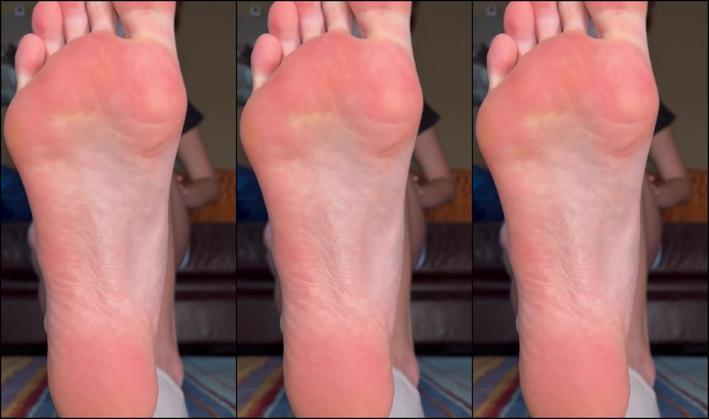 Goddesstalltasha 2761899754 02 02 2023 Tasha Makes You Smell Her Stinky Feet Post Workout And Later Preforms Some Self Worship Teaser