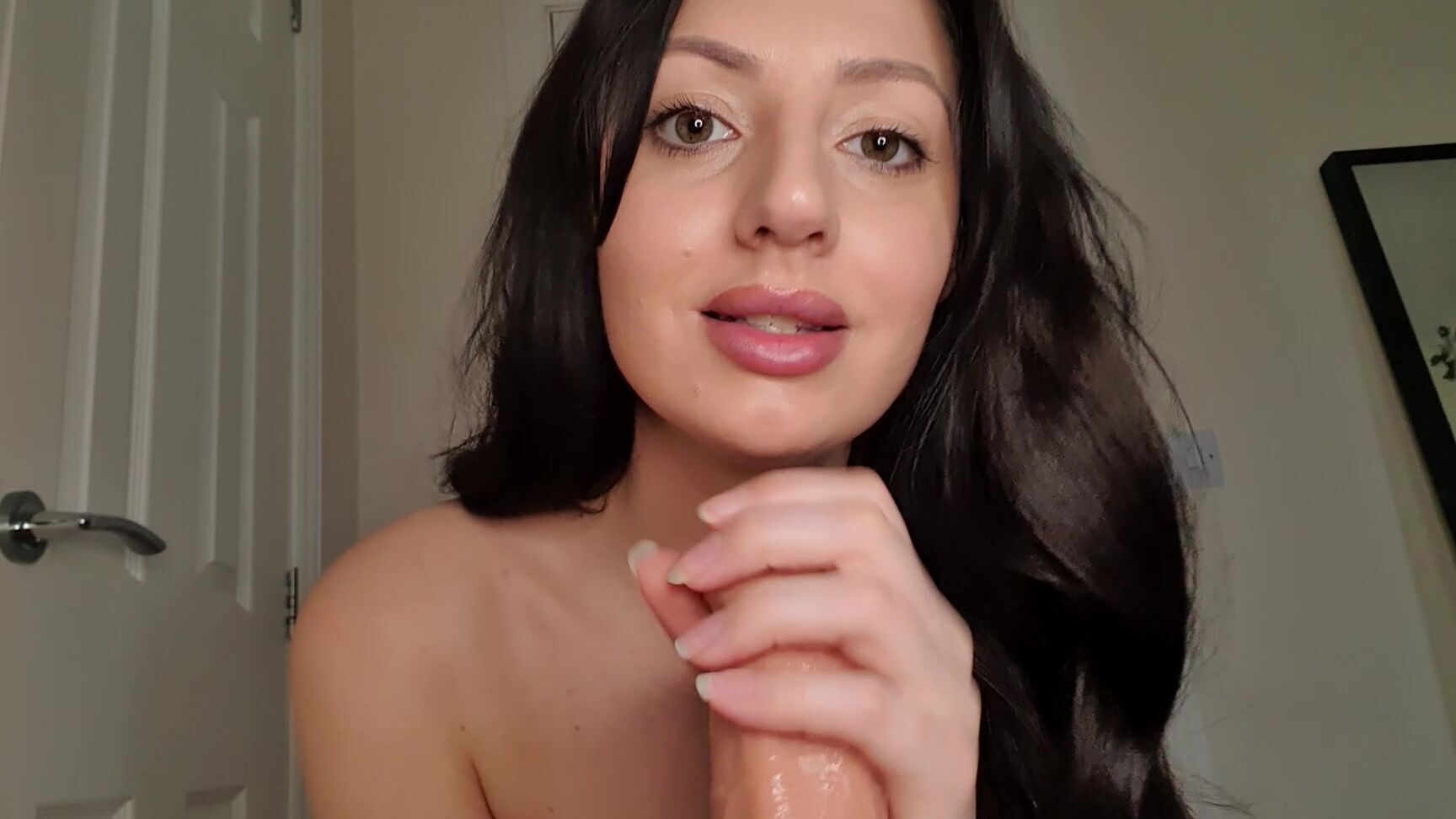 Tattooed Temptress Mommy Horny For A Threesome With Sister