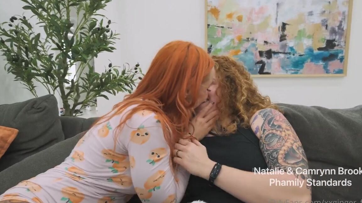 Camrynn Brooke Aka Xxginger Fetish Onlyfans Natalie Nat Bk Vip And I Were On The Couch Just Chilling And Watching A Movie