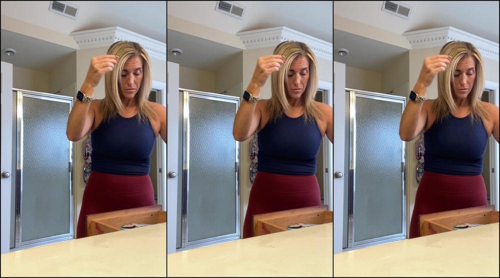 Voyeur, Hair Brush, MILF, Fetish Clothing, Voyeur Cams, SFW doing my hair before the gym ManyVids