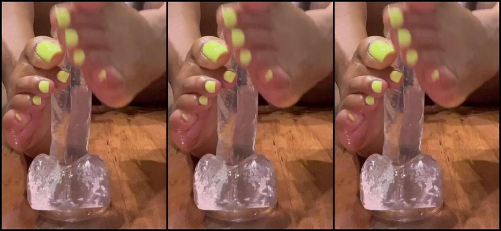 Mytoptiertoes Aka Mytoptiertoes Onlyfans Can You Take 3 Whole Minutes Of This Up Close And Personal