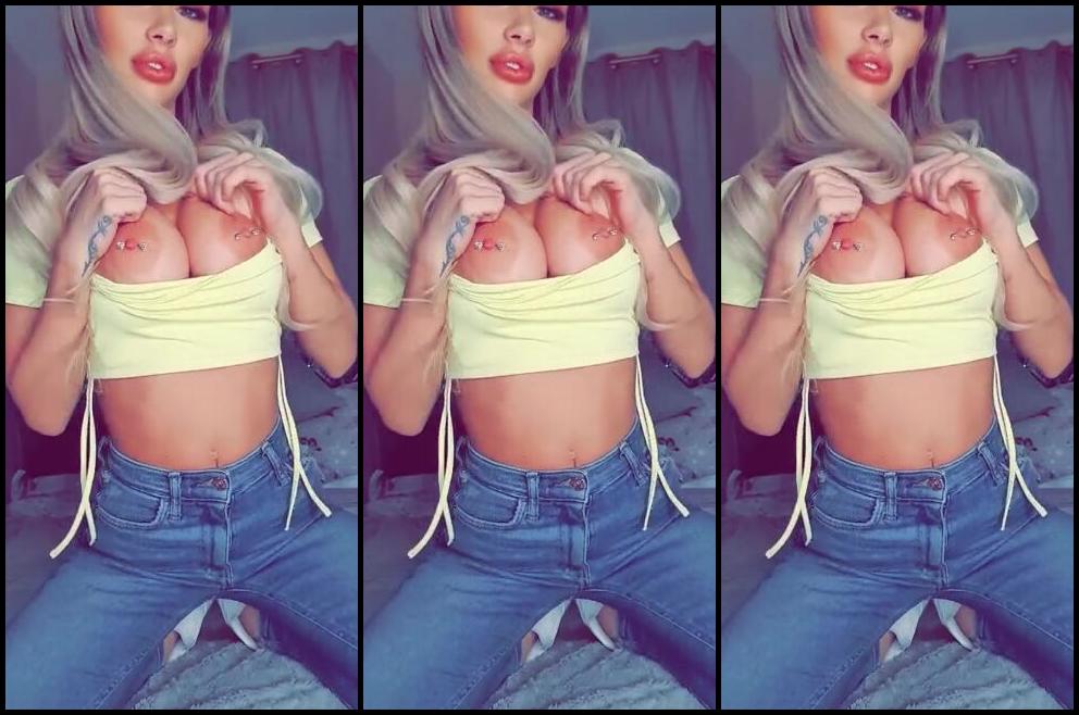 Mia Middleton Nicknamed Miamiddleton Onlyfans Testing Out My New Ring Light And Tripod One Of My Lovely Fans Bought