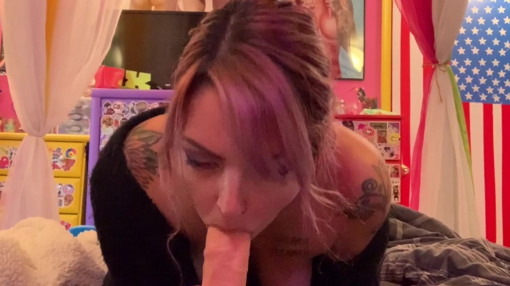 Big Ass, Blow Jobs, Cheating Wife, MILF, Silly Sluts neighbor-sneaks-over-for-bj ManyVids