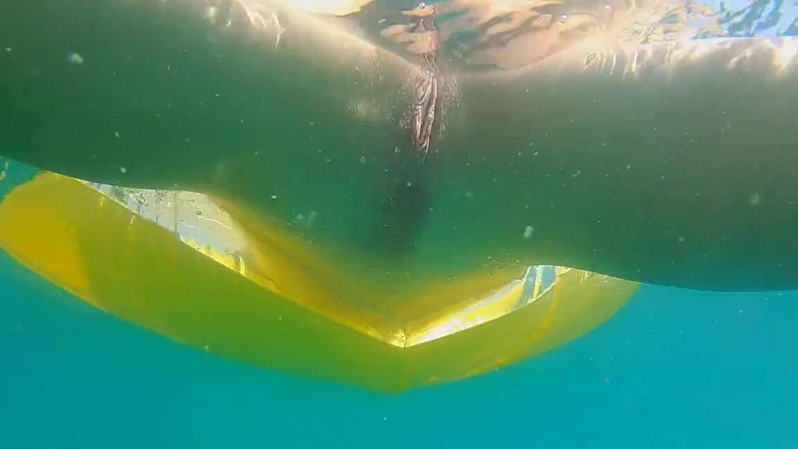 dream4angel another short pee deep into the sea Pornhub