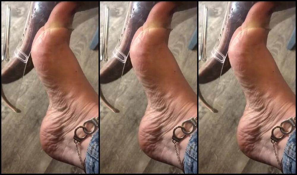 Joeyofarches Nicknamed Joeyofarches Onlyfans Dangling Just For You My Babes