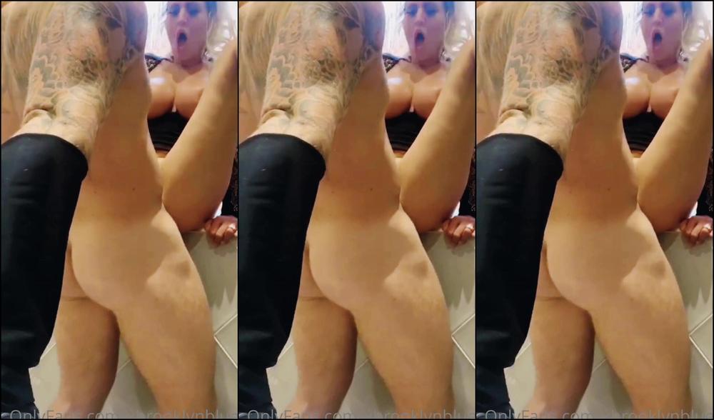 Xbrooklynbluex Fan Request When Ur At A Friends Bbq But Want A Quickie In There Bathroom