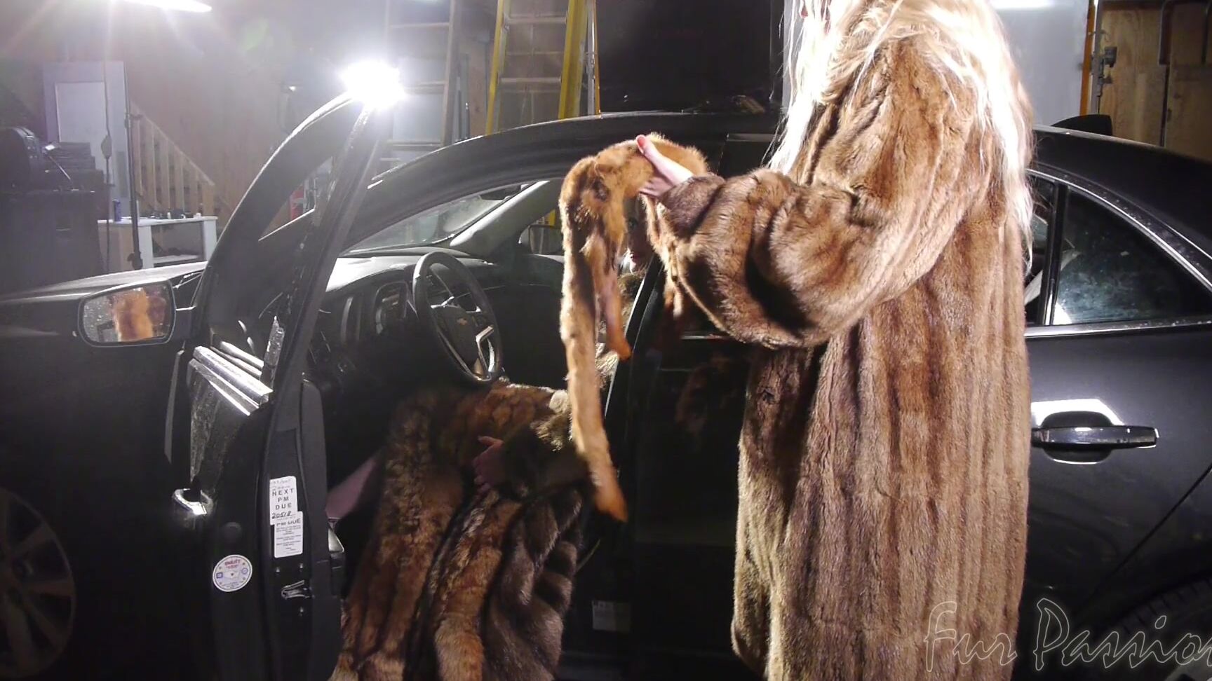 Kaitlink Fur Goddesses In A New Car