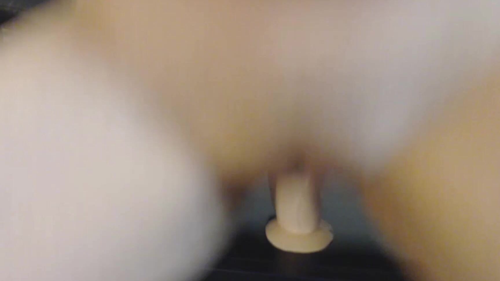 Haunter Hexx Dildo Ride And Squirt