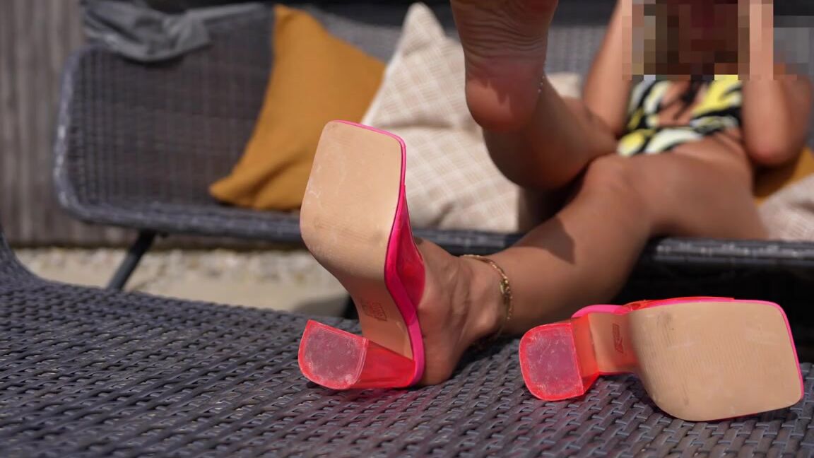 Bubblegumtoes2 Foot Fetish 10 03 2024 Onlyfans Video Sometimes Youve Got To Spoil Yourself Right A7Wp