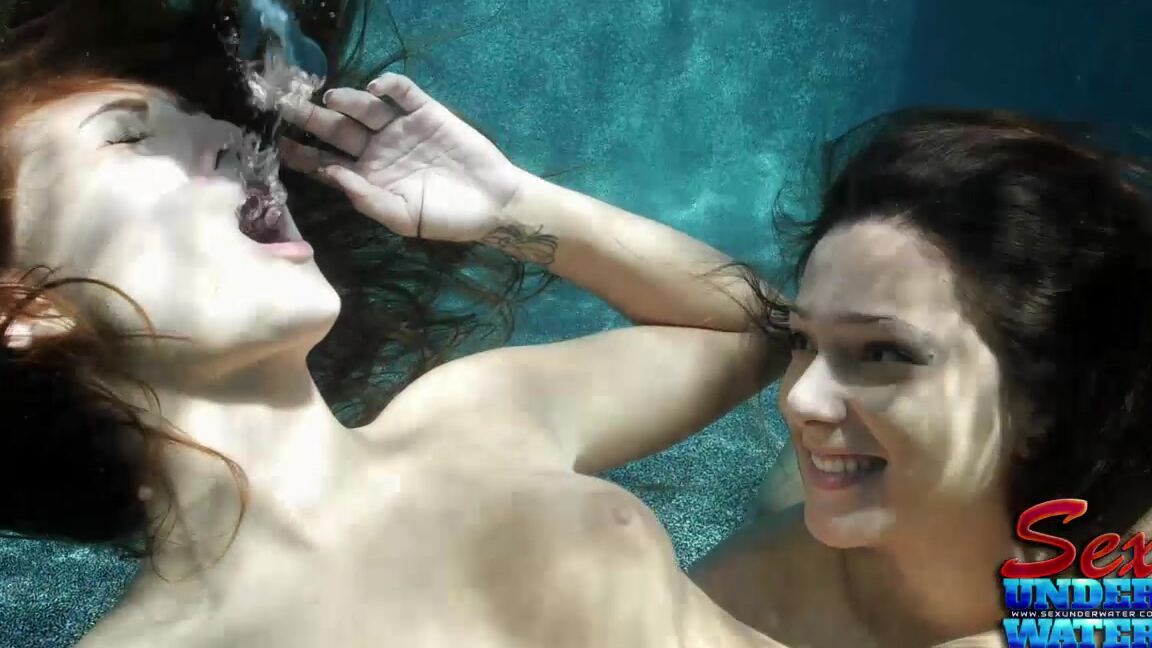Jojo Kiss Sexunderwater Jojo Kiss And Jaye Summers