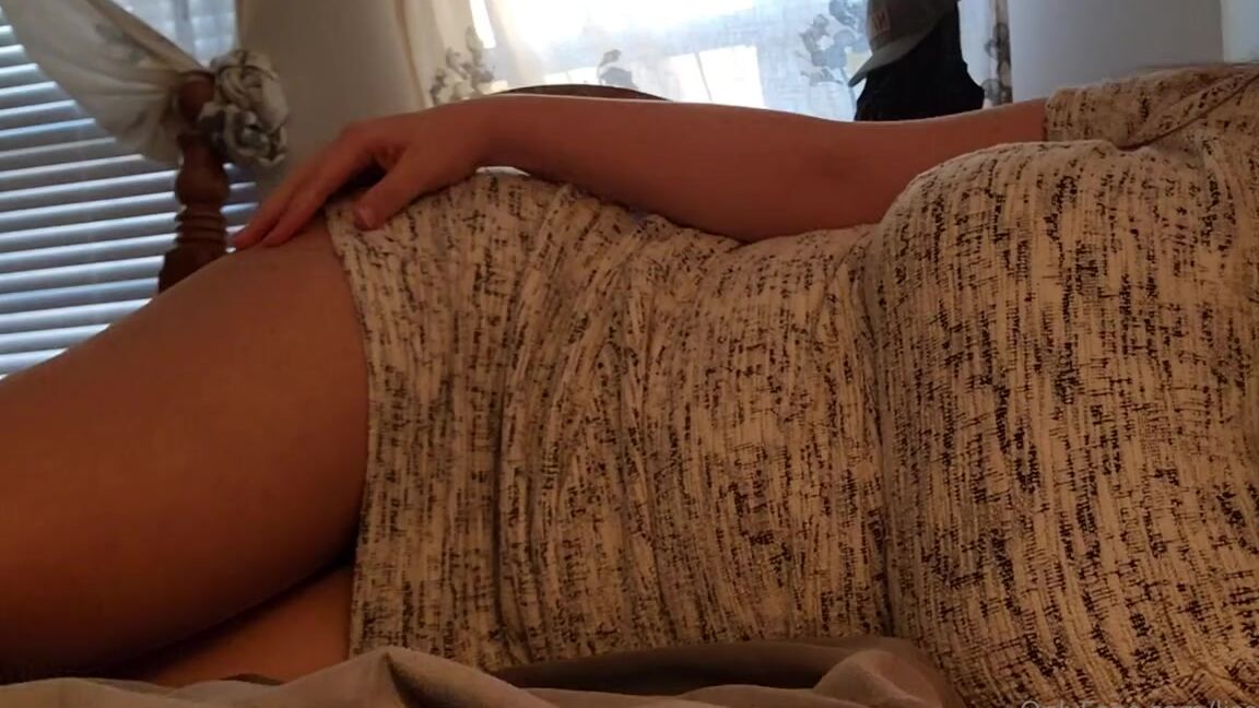 Lisaasmr Onlyfans Dress Scratching And Rubbing Asmr