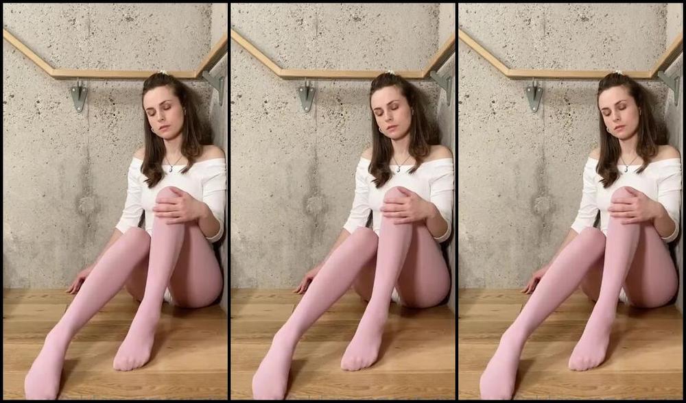 Nylonbea Onlyfans Video 32