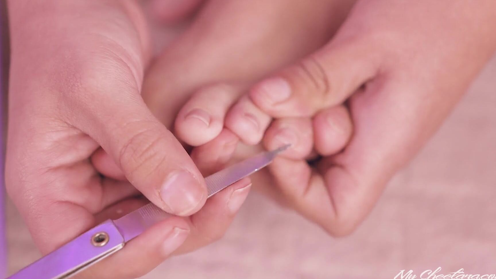 My Cheetara - Schoolgirl Pedicure and Feetjob Custom - ManyV Manyvids