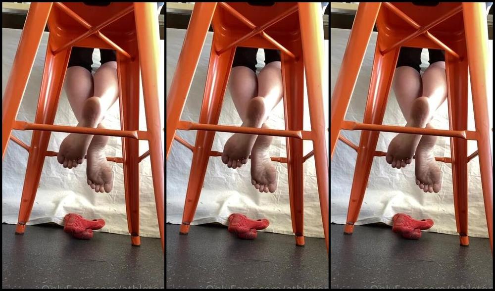 Athletoes Nicknamed Athletoes Onlyfans When I Sit And Go Over Programs For The Day And My Meeting Notes For