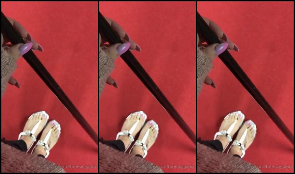 Footsiegalore Onlyfans Went Out And Captured My Fidgety Feet For You During A Game Of Pool I Won Just Saying